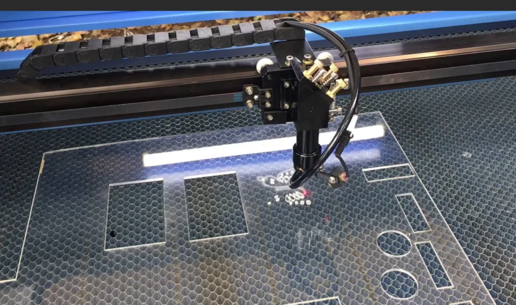 1 acrylic laser cutting