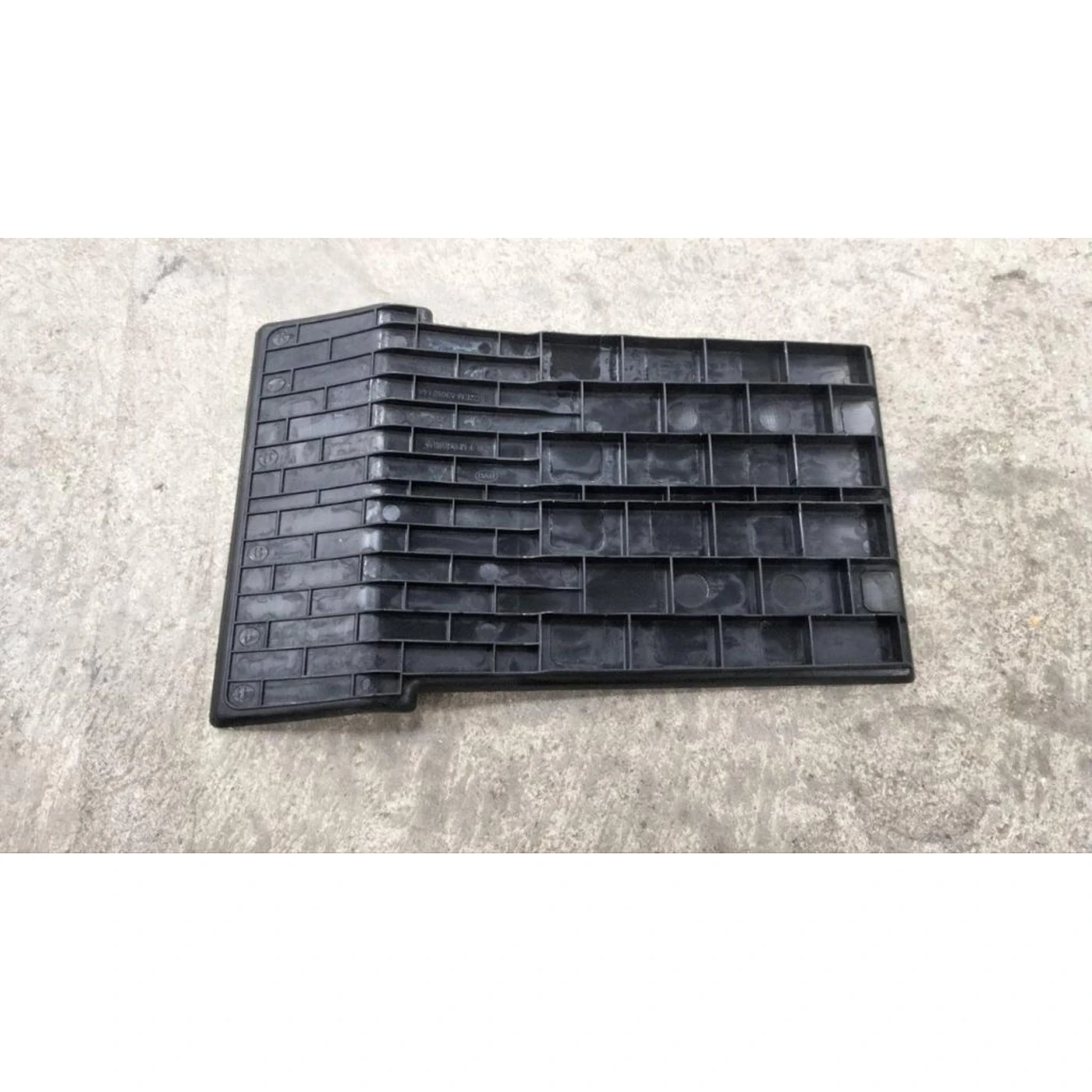 BYD ATTO 3 / Yuan PLUS Armrest Storage Box Divider Pad SC2EM-5305214A