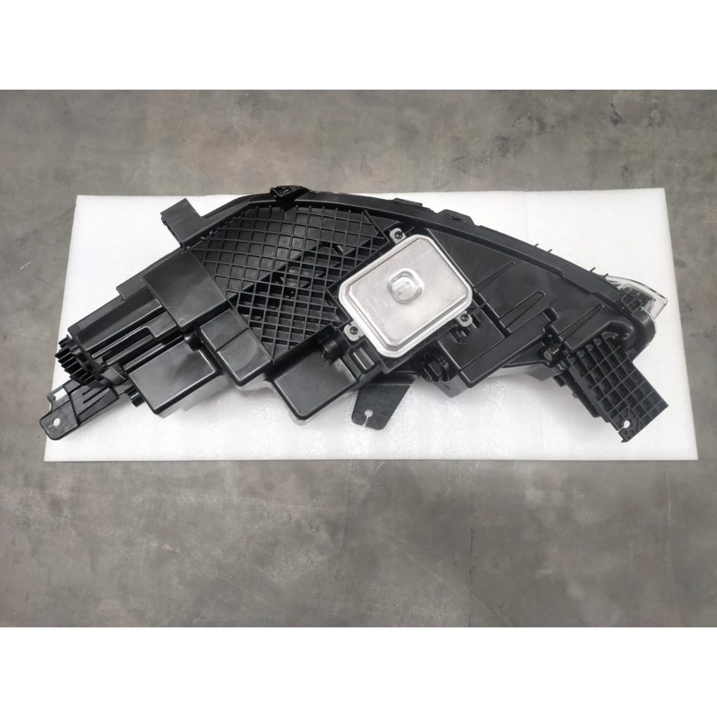 BYD ATTO 3 / Yuan PLUS Combination Headlight Assembly Left and Right SC2E-4121020A