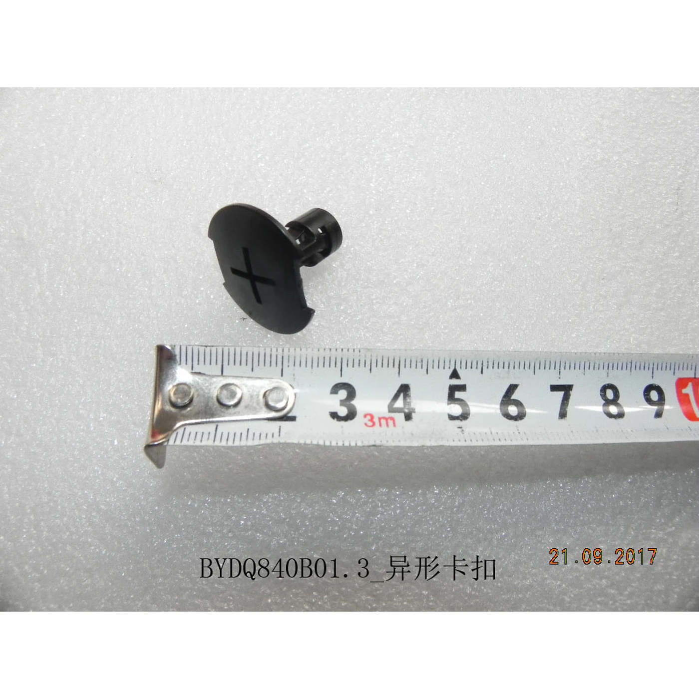 Special Shape Clip Nut Type Plastic Clip and Snap Button