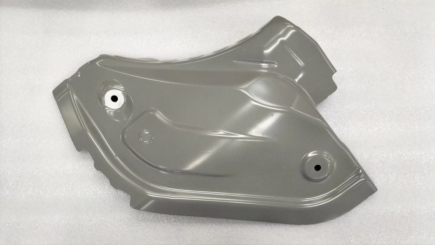BYD Dolphin Left Lower Reinforcement Plate Of Front Enclosure EM2E-5301143Z/77