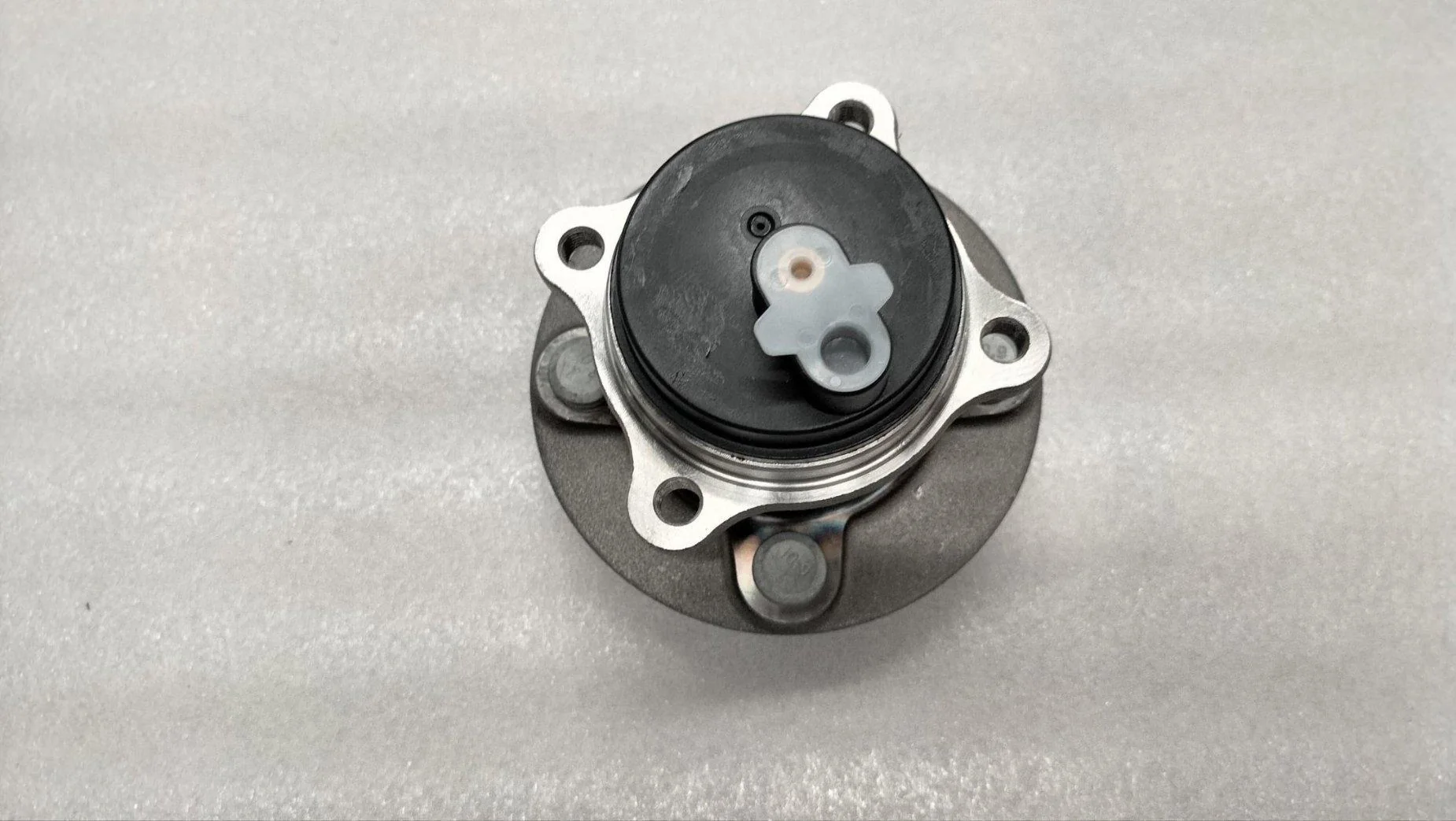 BYD Dolphin Rear Hub Unit Assembly - After-sales Kit EM2EY-3104100S
