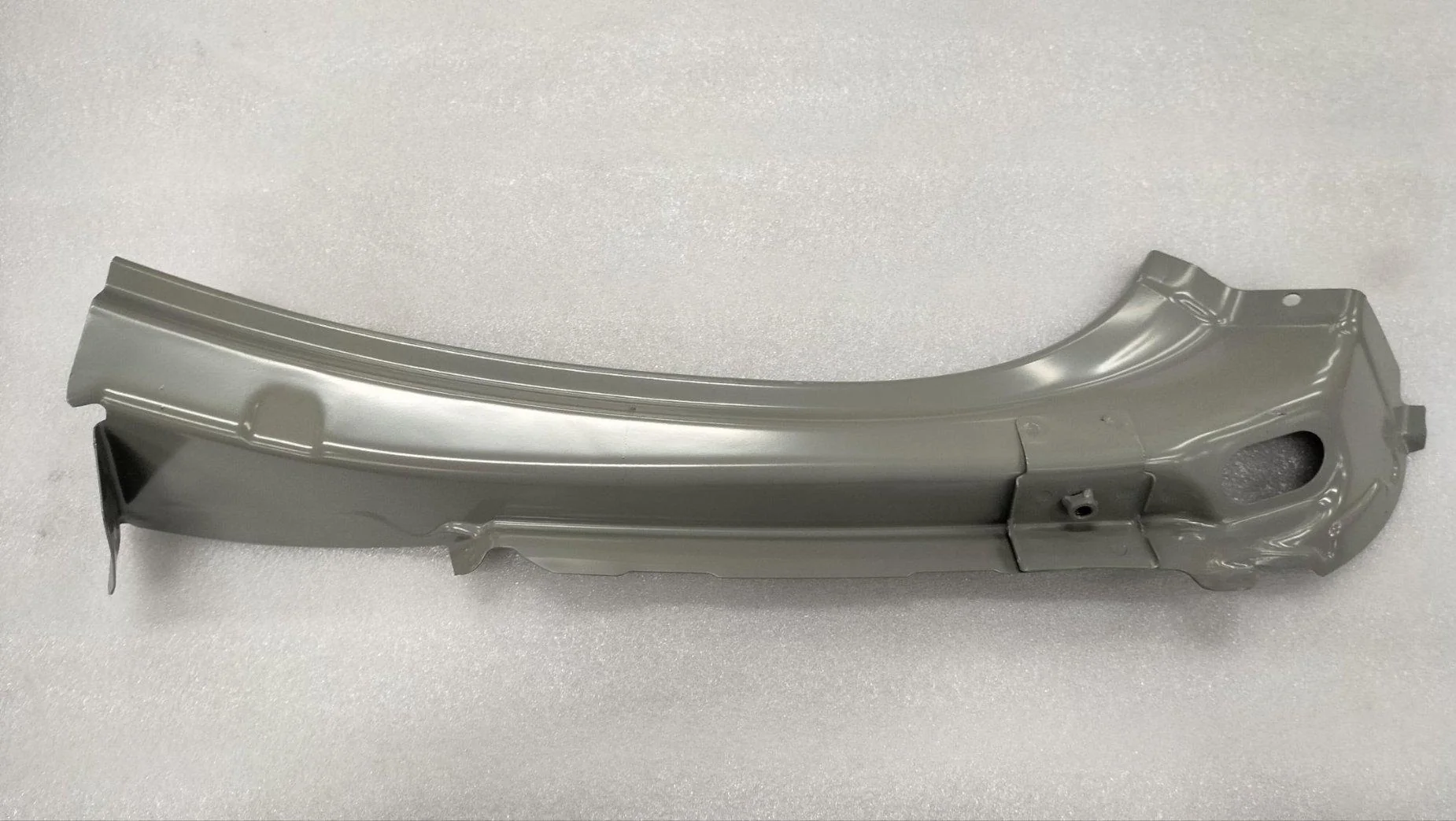 BYD Dolphin Rear Left Gutter Channel Assembly EM2EU-5401230/77