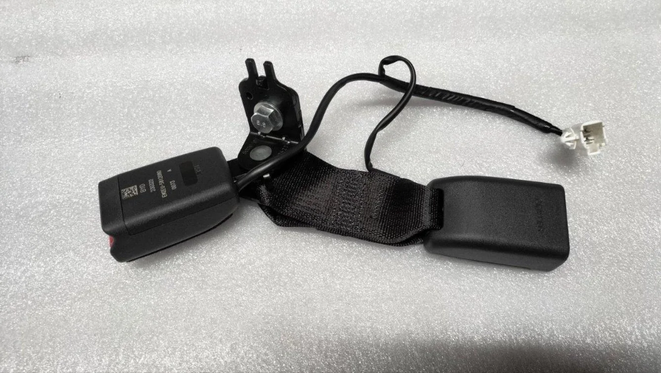 BYD Dolphin Rear Right Seat Belt Buckle Assembly EM2EU-5812080