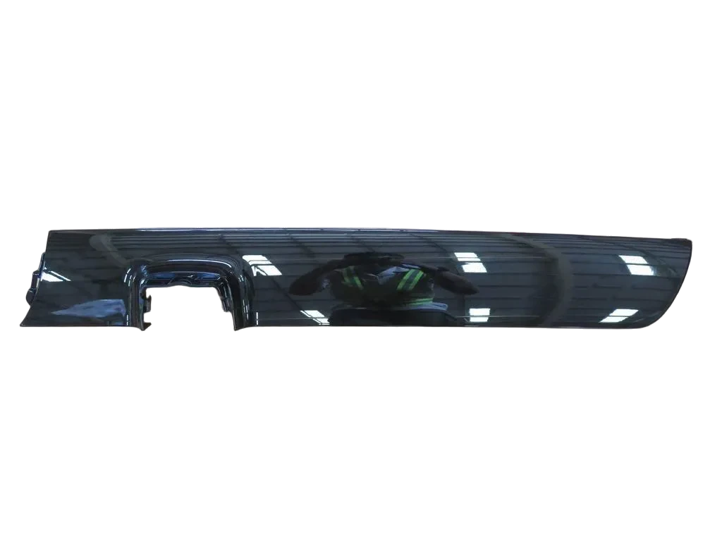 Instrument Panel Right Trim Assembly