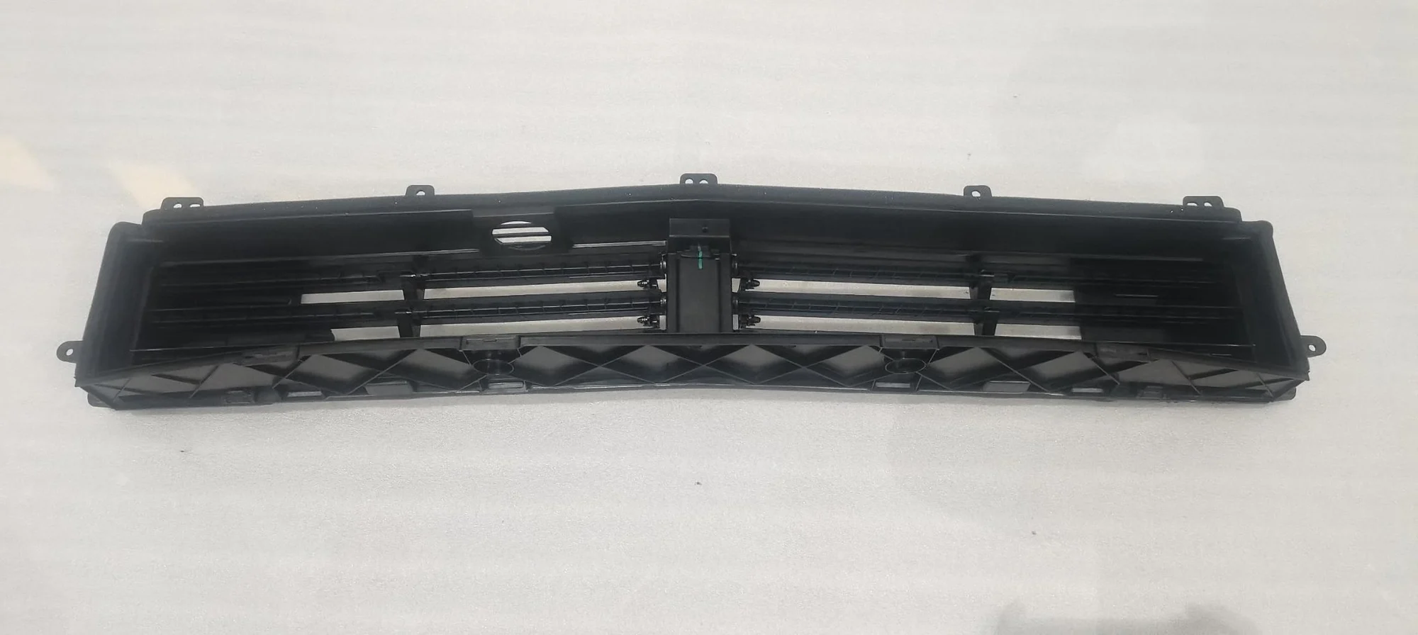 BYD SEAL Active Air Intake Grille Assembly EKEA-2803500D - Image 2