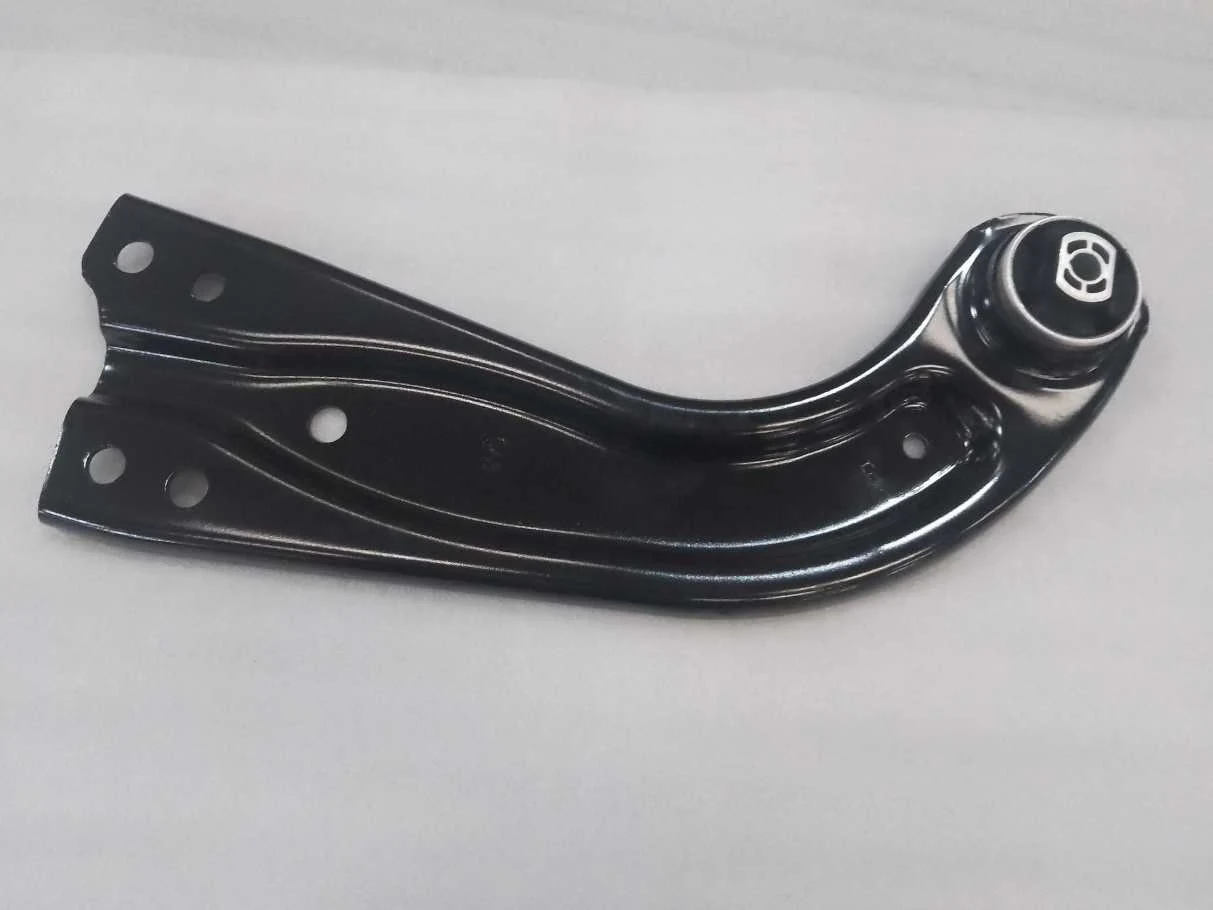 Rear Suspension Right Trailing Arm for BYD SONG PLUS