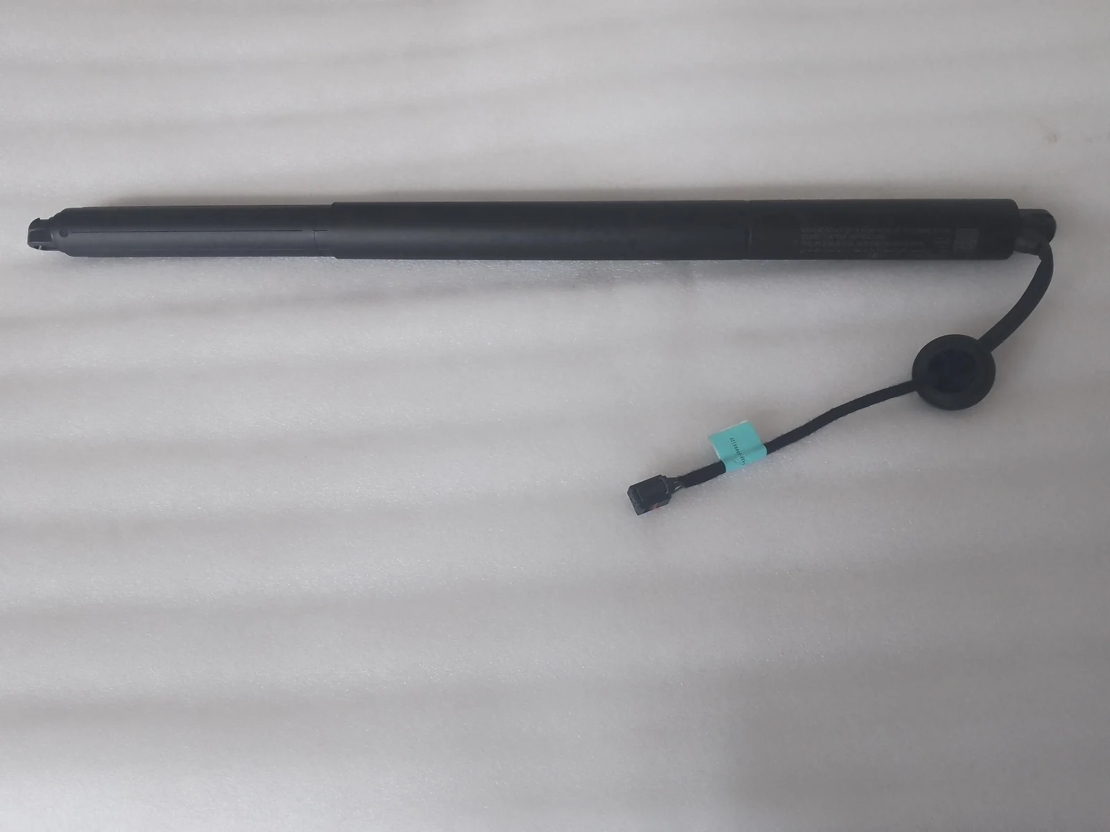 Tailgate Spring Strut - RH for BYD SONG PLUS