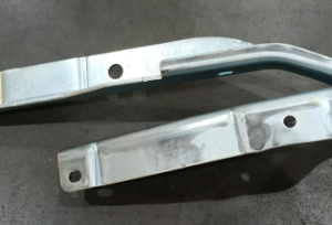 Front Hood Right Hinge Assembly for BYD SONG PRO DM-i