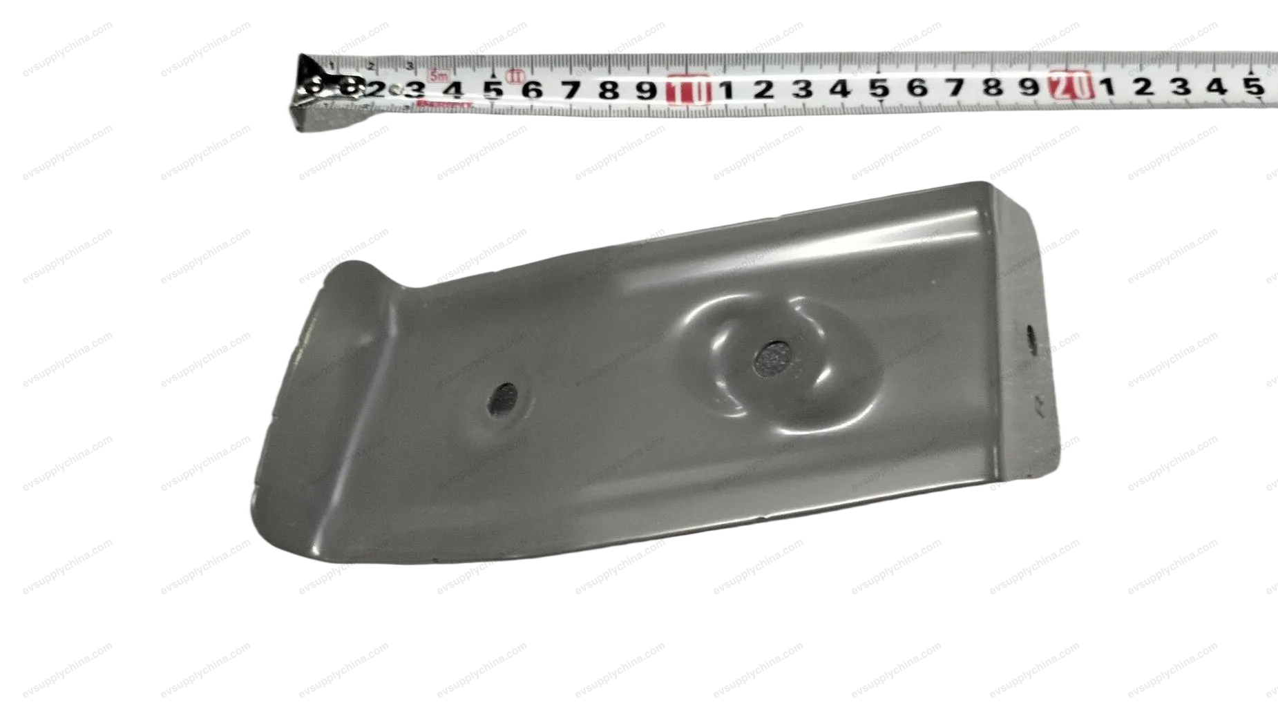 Right rear guard mounting bracket for BYD TANG