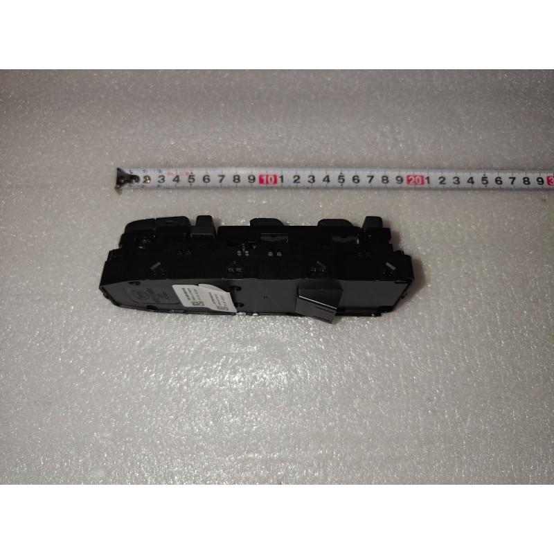 Left Front Window Switch Block BYD 15512607-00