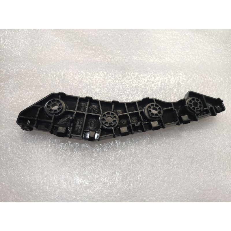 Right Front Bumper Bracket BYD 15706148-00