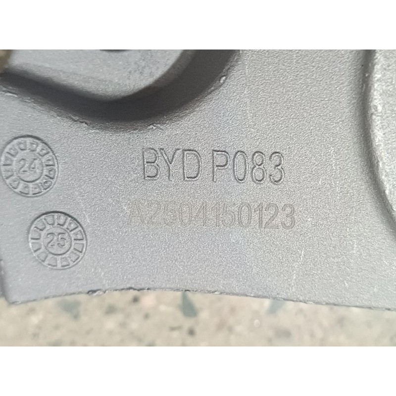 Right Powertrain Mount BYD 15785072-00