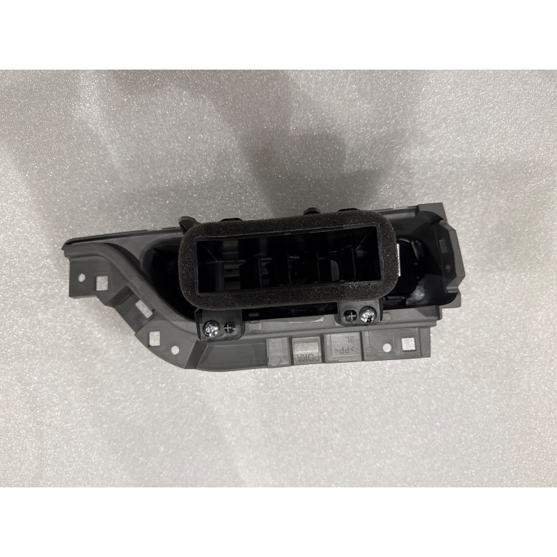 Left Dashboard Air Vent - Grey BYD 16043799-00