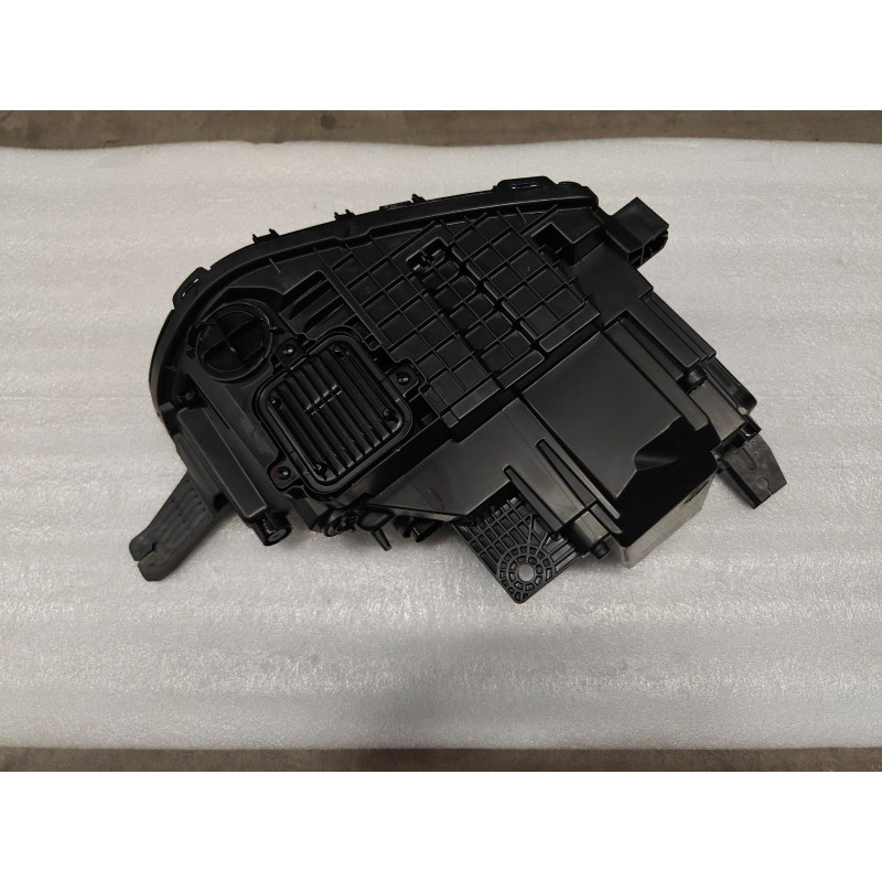 Left Headlight Assembly BYD 16363667-00