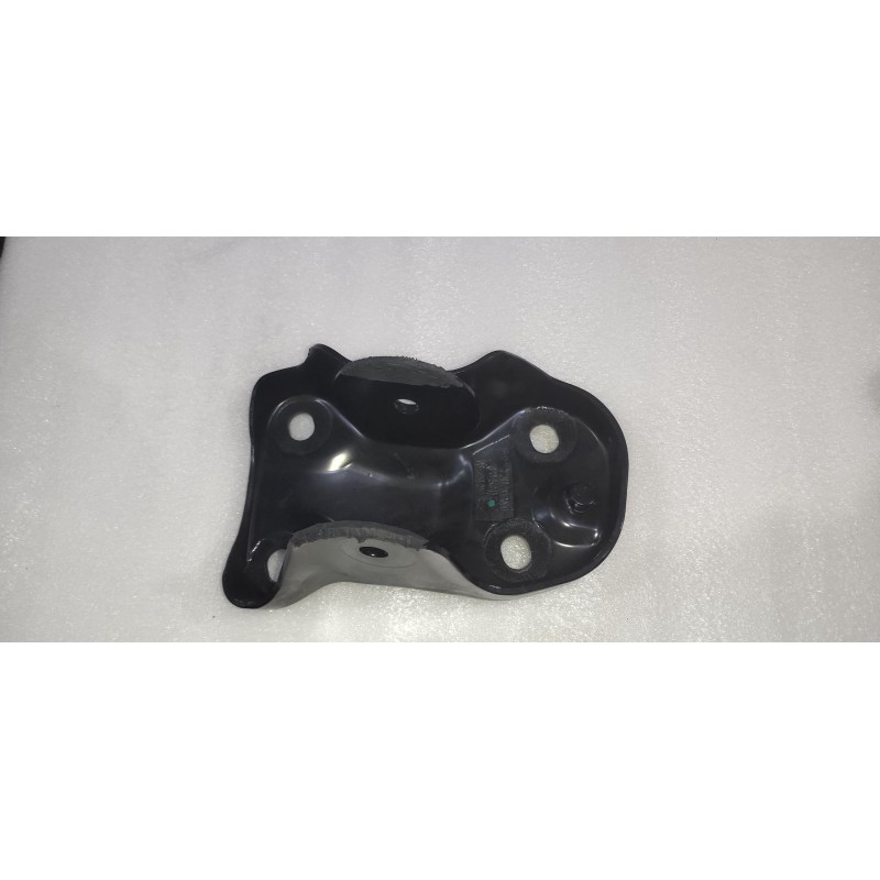 Left Rear Torsion Bar Mounting Bracket BYD 16449889-00