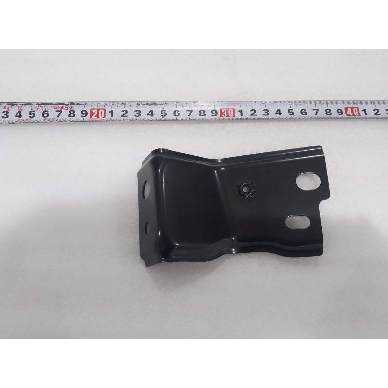 Right Lower Rear Floor Connection Bracket BYD 17151978-00