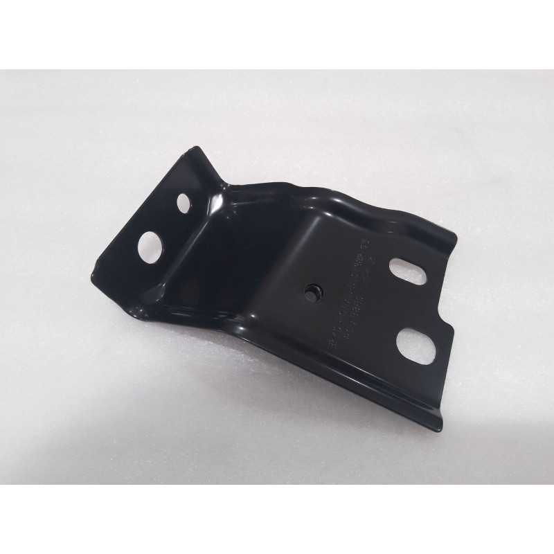 Right Lower Rear Floor Connection Bracket BYD 17151978-00