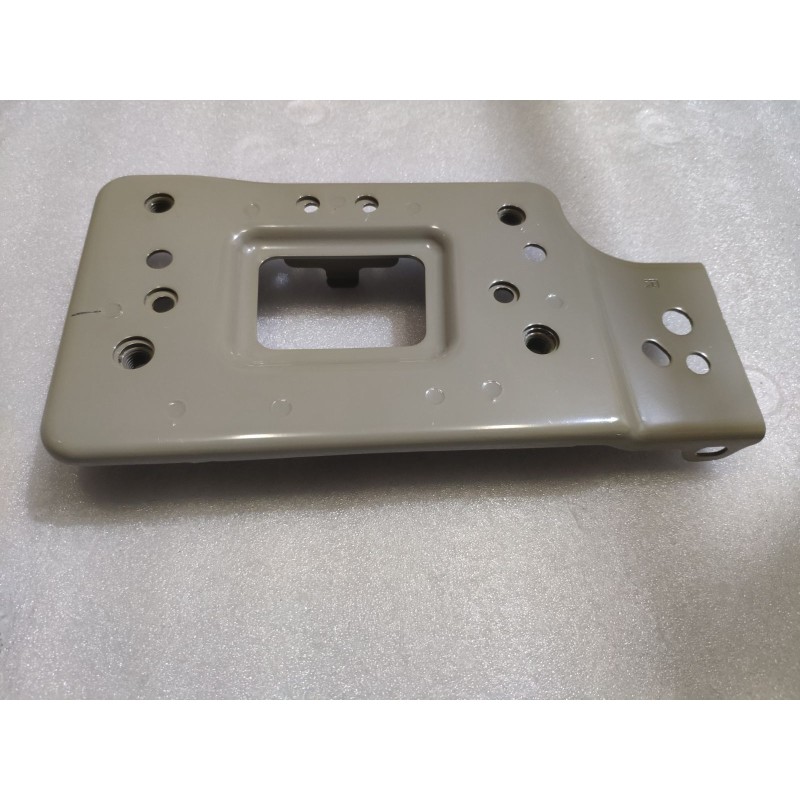Right Front Bumper Beam Assembly Mounting Plate BYD 18656657-00