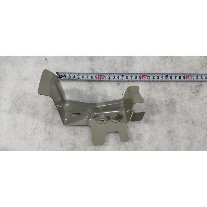 Left Longitudinal Member Bracket BYD 18660664-00