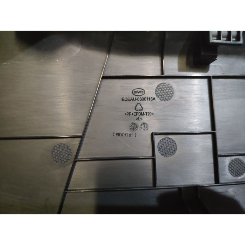 Left Front Seat Left Shield BYD 18810828-00