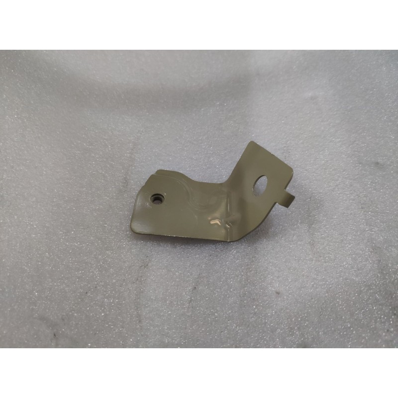 Left Fender Upper Rear Mounting Bracket BYD 19945813-00
