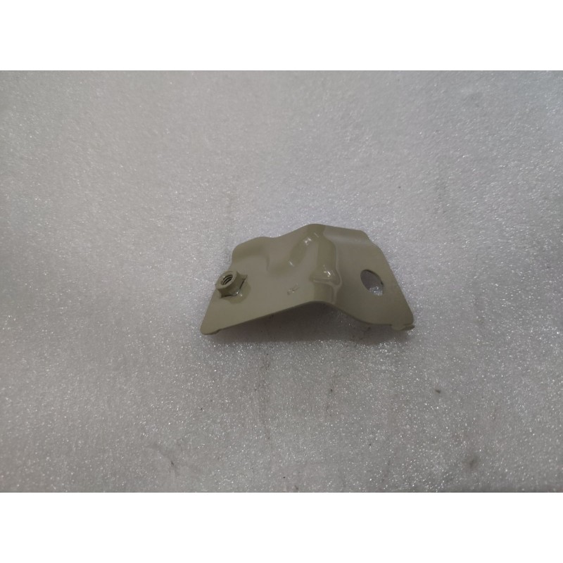 Right Fender Upper Rear Mounting Bracket BYD 19945815-00