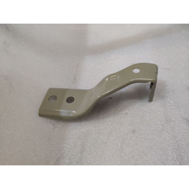 Left Fender Upper Middle Mounting Bracket BYD 19945817-00