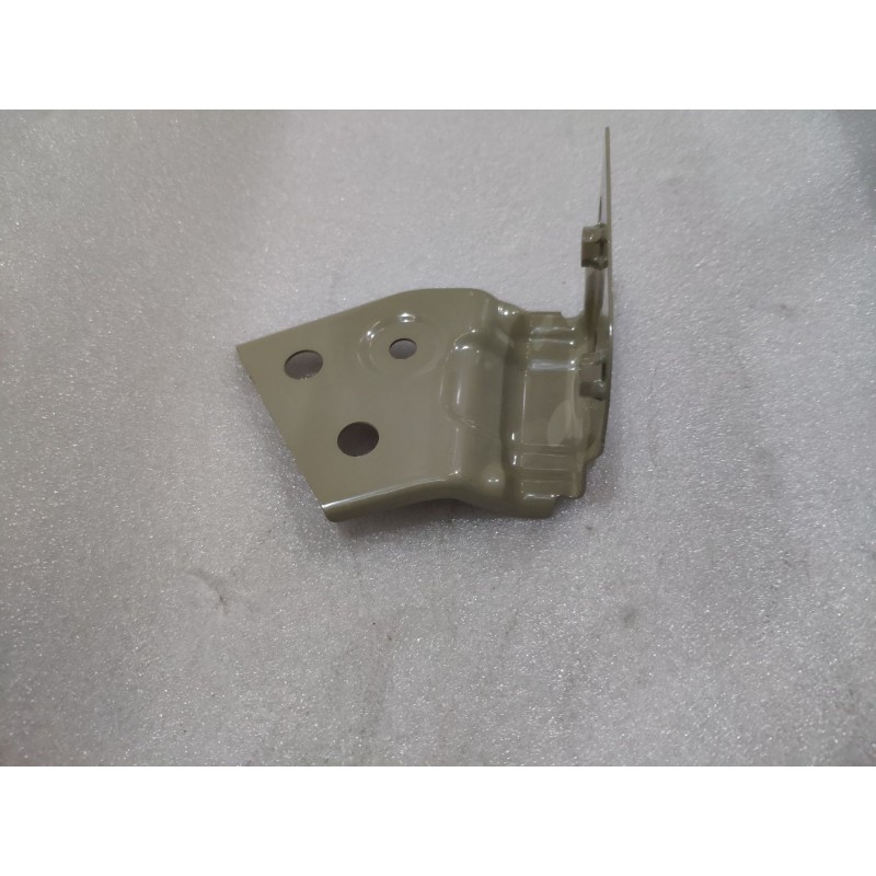 Right Fender Upper Front Mounting Bracket BYD 19945823-00