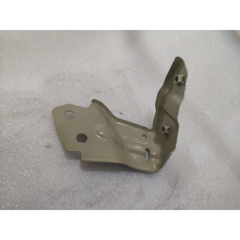 Right Fender Front Mounting Bracket BYD 19945827-00