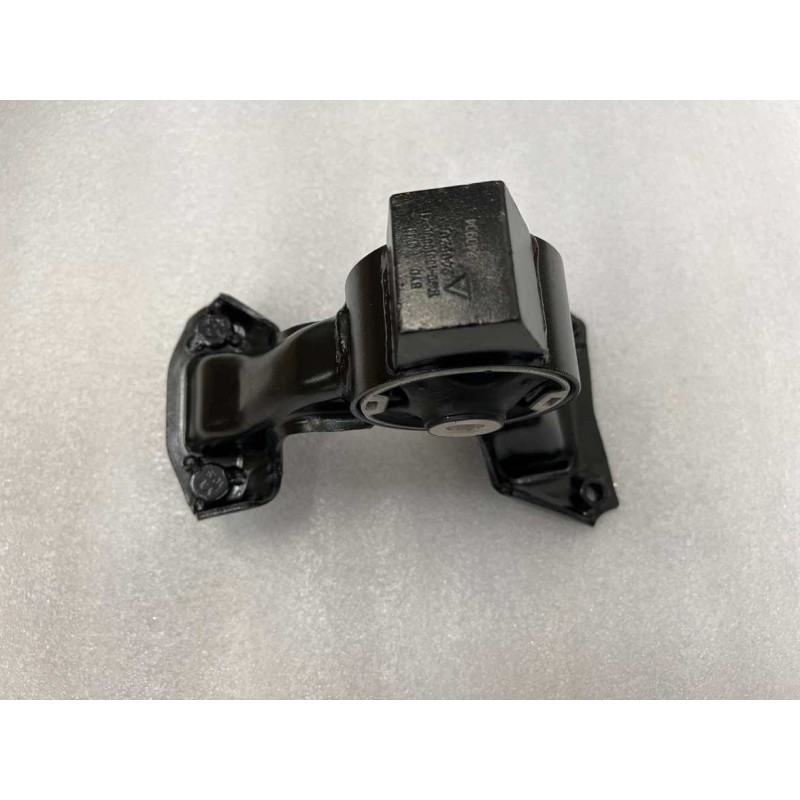 Rear Powertrain Mounting Bracket | BYD 15722443-00 | Product view