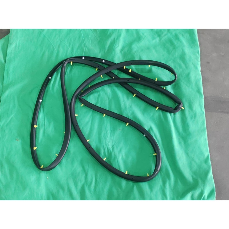 BYD ATTO 3 / Yuan PLUS Left Front Door Seal Strip SC2E-6107111 | BYD ATTO 3 / Yuan PLUS | 13167837-00