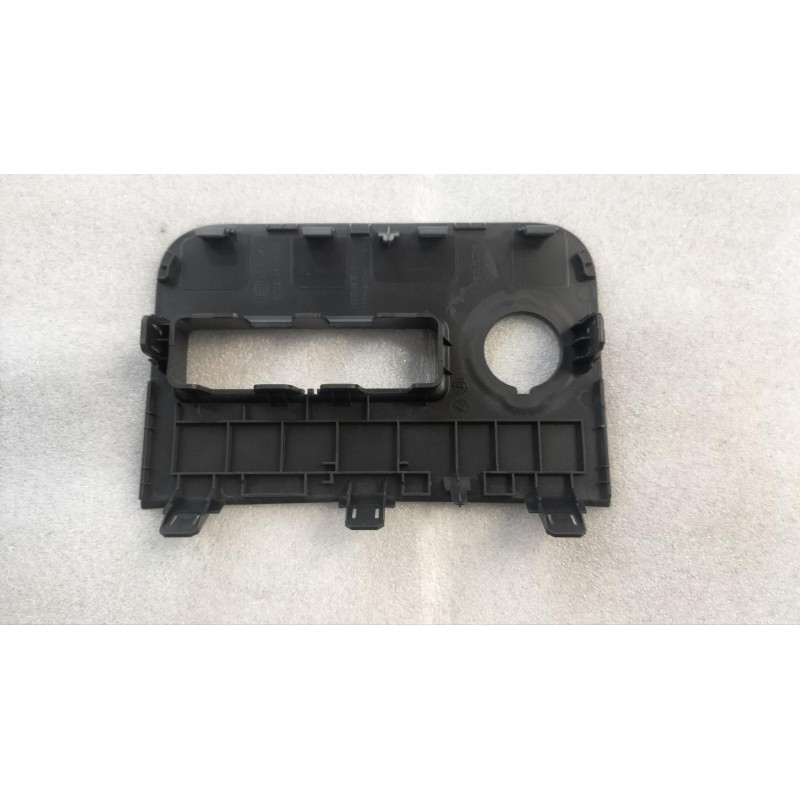 BYD ATTO 3 / Yuan PLUS USB Installation Panel Dashboard SC2EM-5305463 | BYD ATTO 3 / Yuan PLUS | 13456544-00