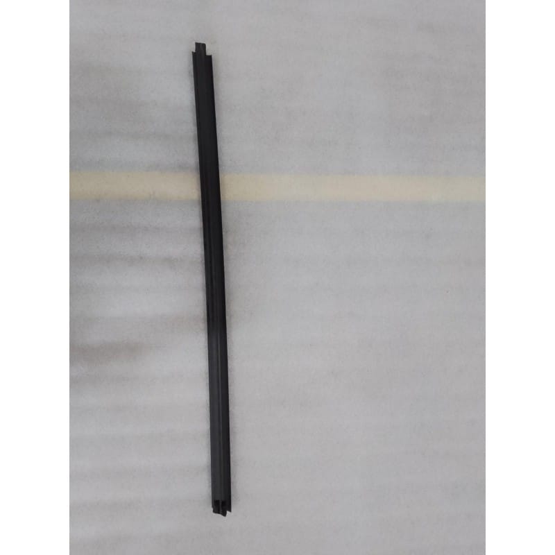 Right Front Door Inner Window Seal BYD 13533439-00