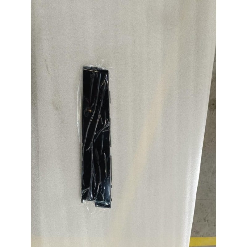 Right front B pillar outer trim assembly BYD 13608557-00