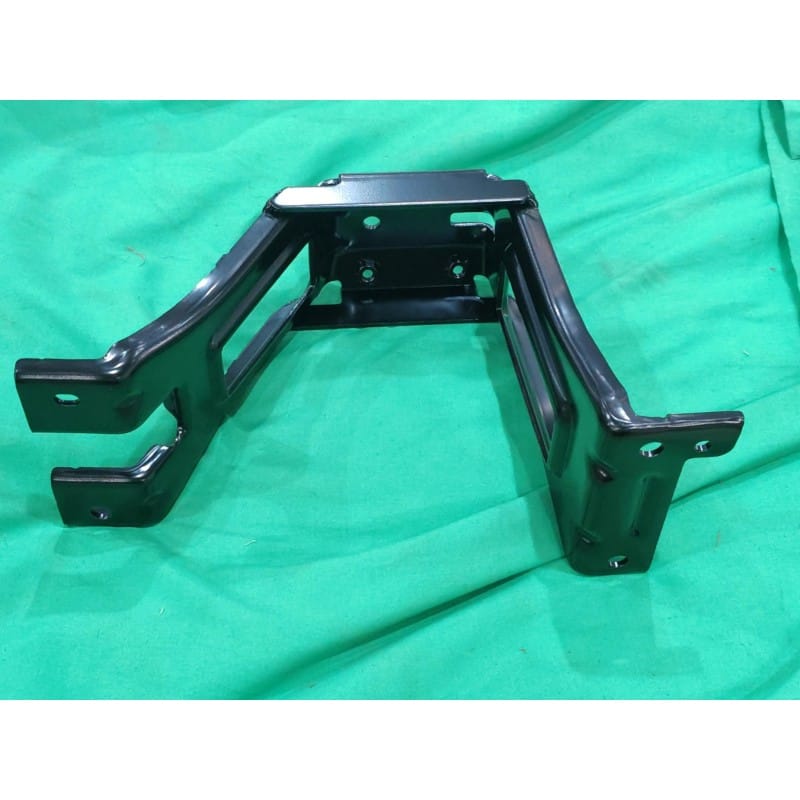 Middle dashboard mounting assembly BYD 13664970-00