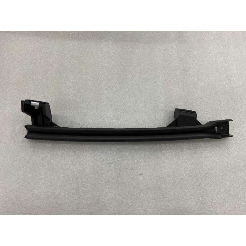 Left rear door post and slot assembly BYD 15878611-00