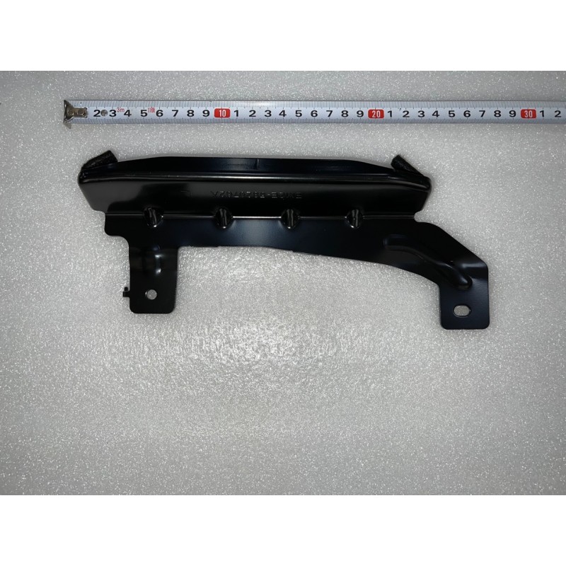 Left B-pillar Guide Support | BYD 13178744-00 | Product view