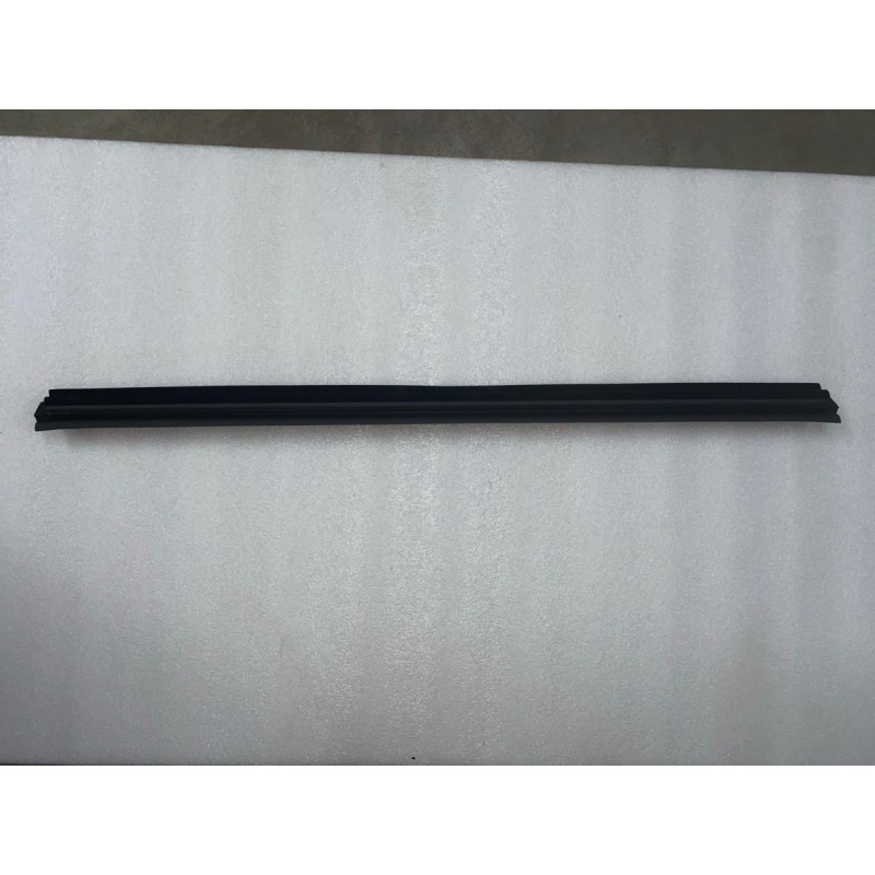 Right Front Door Inner Water Cut Assembly | BYD 13136626-00 | Additional view 2