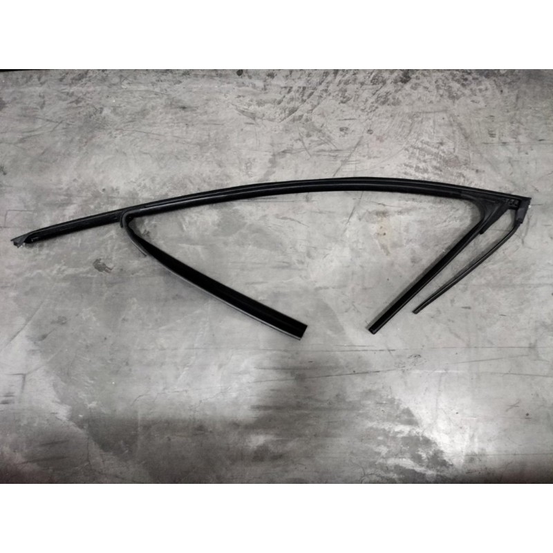 BYD SEAL Right Front Door Glass Groove EKEA-6107114 | BYD SEAL / SEAL EV | 13427697-00