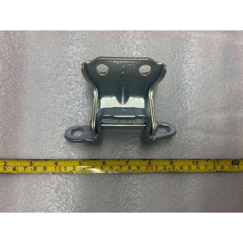 BYD TANG Right front door lower hinge assembly ST-6106209 | BYD TANG / TANG EV | 12326118-00