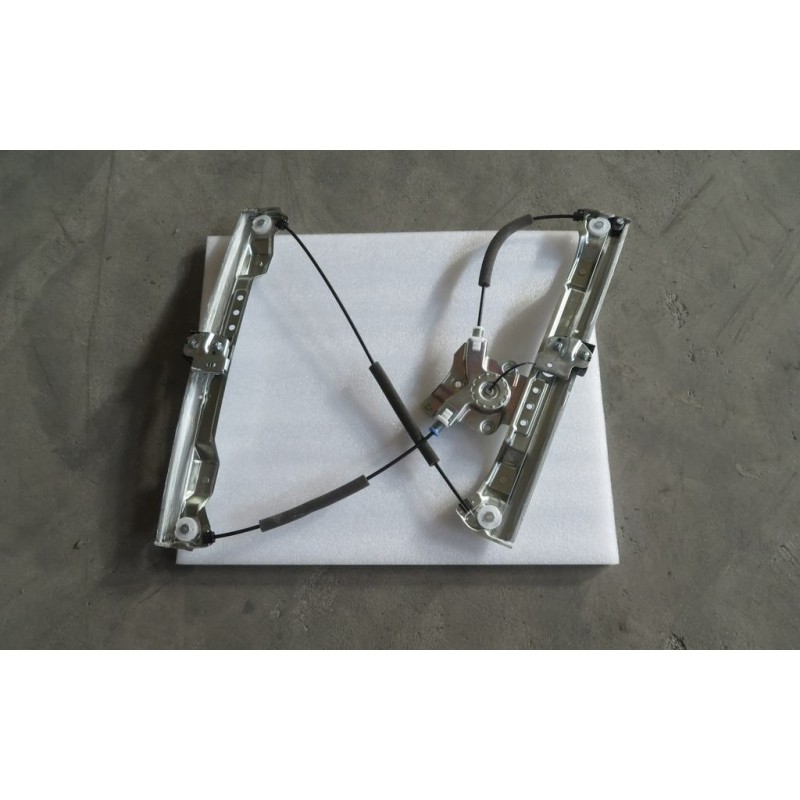 BYD TANG Left front door lifter bracket assembly ST-6104110C | BYD TANG / TANG EV | 13592889-00